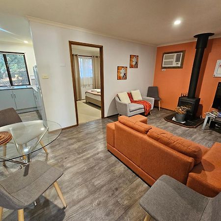 Barossa Country Cottages Lyndoch Экстерьер фото