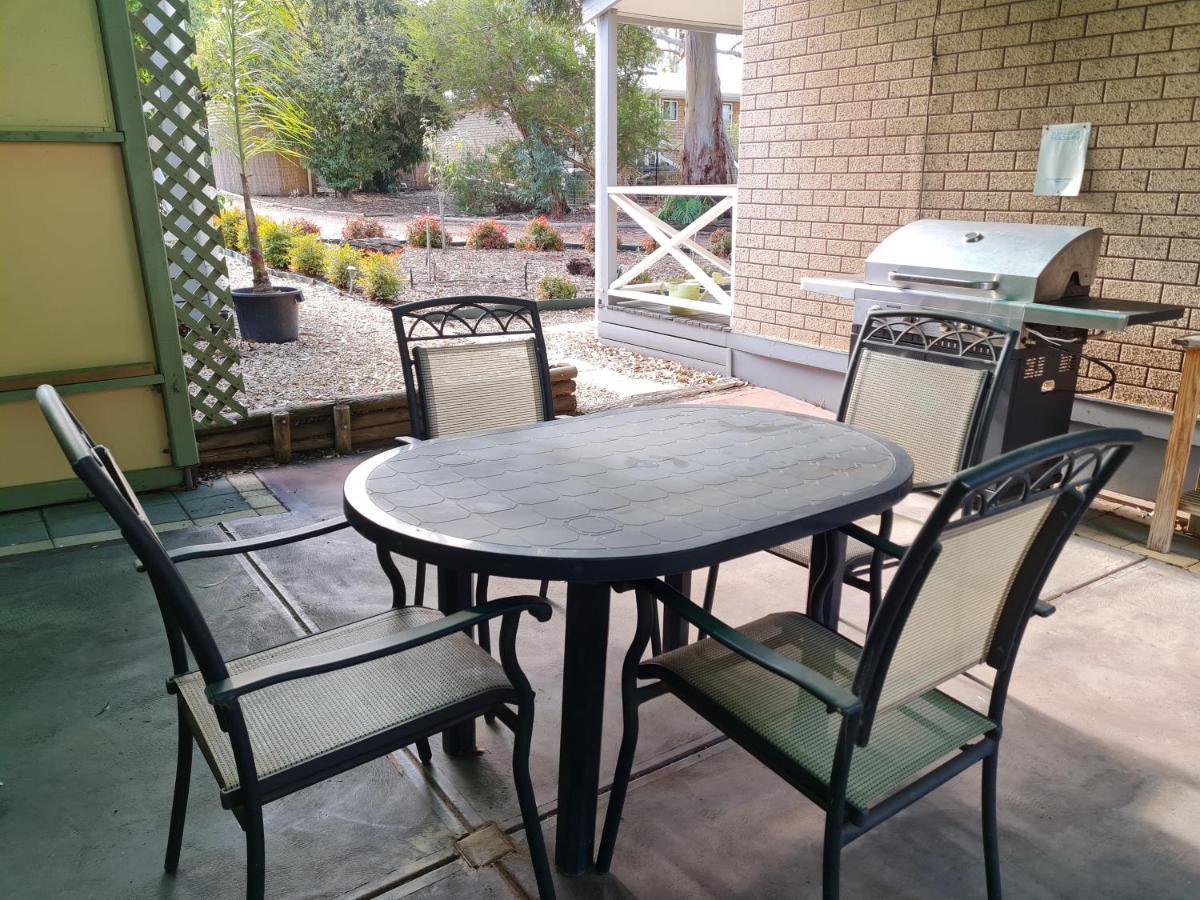 Barossa Country Cottages Lyndoch Экстерьер фото